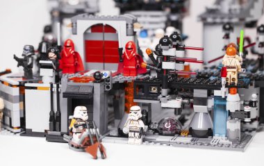 Rusya, 05 Nisan 2019. Oluşturucu Lego ev yapımı askeri üs,