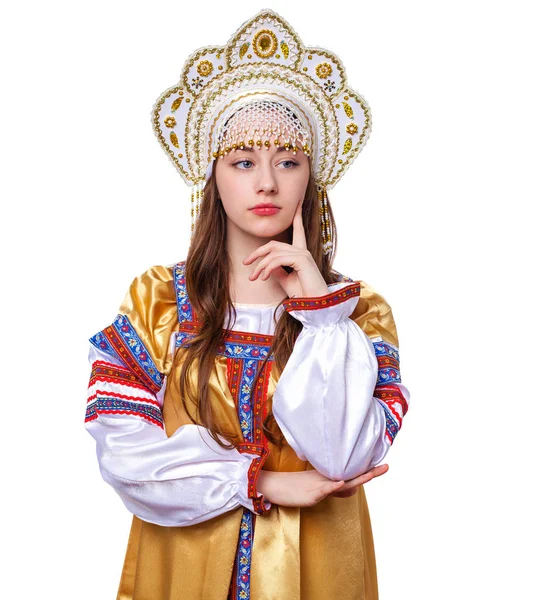 Russische folkloristische klederdracht, portret van een jonge mooie — Stockfoto