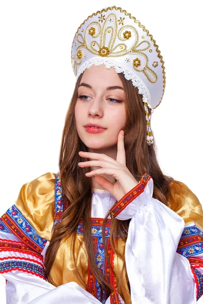 Traje popular ruso tradicional, retrato de una joven hermosa — Foto de Stock