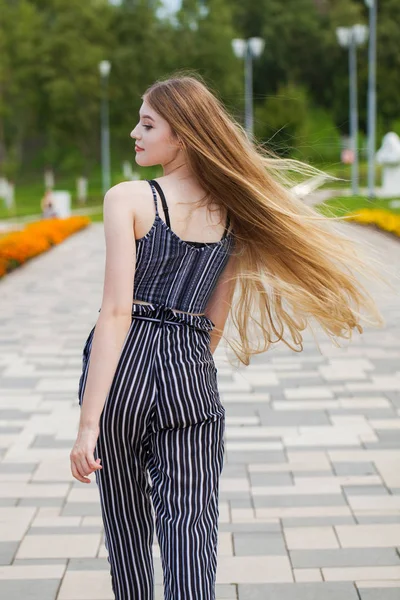 Kadın Saç geri güzellik