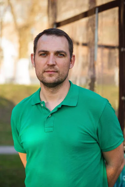 Close up portrait of a young man — Stock Photo, Image