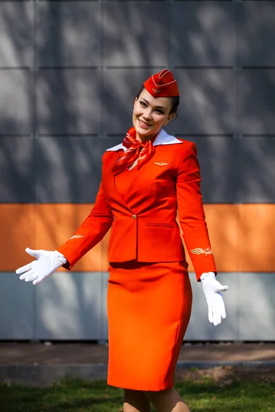 RUSSIA, SAMARA: 08 AUGUST 2019. Sexy stewardess dressed in offic — 스톡 사진