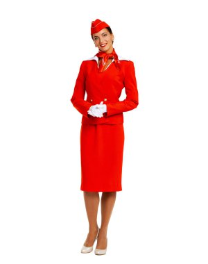 Kırmızı üniformalı güzel Rus hostes. 