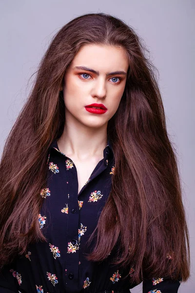 Maquillaje Belleza Cara Femenina Retrato Cerca Una Joven Hermosa Modelo — Foto de Stock