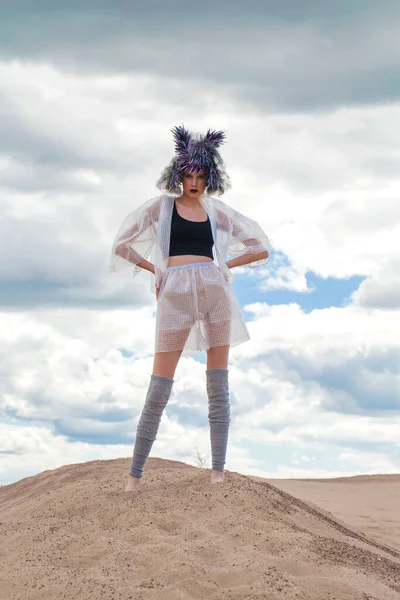 Portrait Fashion Model Designer Clothes Bird Feather Wig — Stock Photo, Image