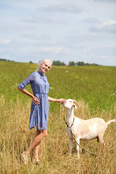 Portrait Young Blonde Girl Goat Wheat Field — Stock Photo, Image