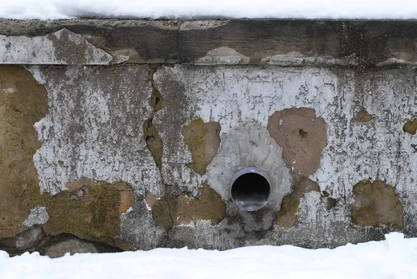 Old Ruined Grey Concrete Wall Texture Background Snow — Stock Photo, Image