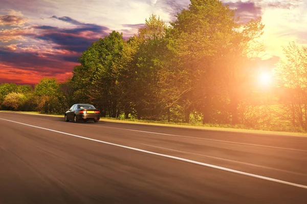 Black Sedan Car Driving Fast Countryside Asphalt Road Green Trees — Stock Photo, Image