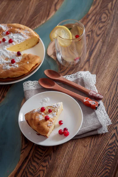 Desayuno Con Tarta Queso Con Arándanos Azúcar Verde Limón Sobre —  Fotos de Stock