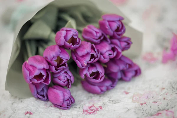 Spring Bouquet Violet Tulips — Stock Photo, Image