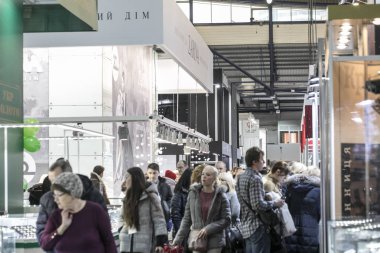 Kiev, Ukrayna - 1 Aralık 2018: Kuyumcu Expo Ukrayna sergi sezon 2018 sonucuna