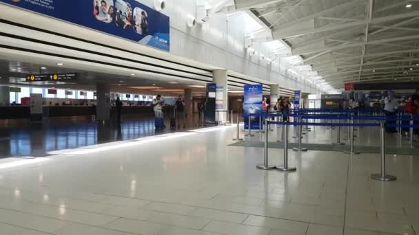 Aeropuerto Internacional de Larnaca — Vídeos de Stock