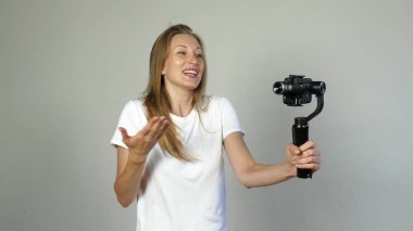 Fasion vardır blogger olun video blog, vlog, dijital kamera ile