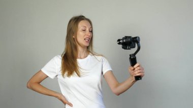 Fasion vardır blogger olun video blog, vlog, dijital kamera ile