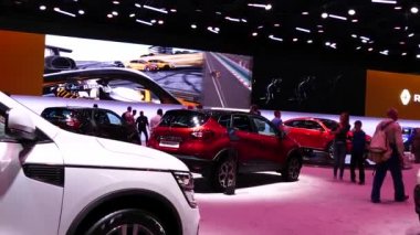 Renault Arkana exposition