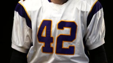 Amerikan futbol oyuncuları eller