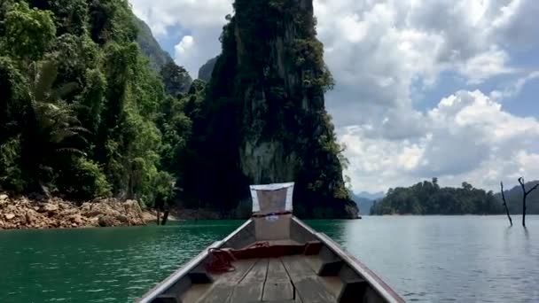 Passeio De Barco No Parque Nacional Khao Sok — Vídeo de Stock