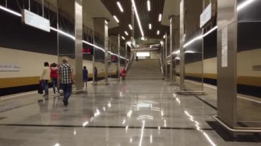 Moskova'da modern metro istasyonu