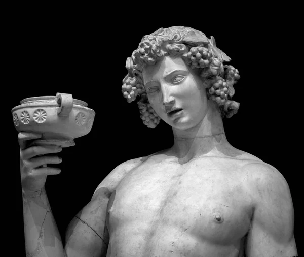 Portret posąg Dionizosa wina Bachus na czarnym — Zdjęcie stockowe