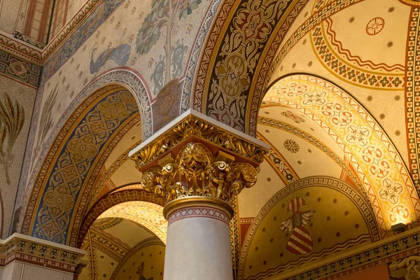 Будапешт Венгрия Марта 2018 Года Интерьер Отреставрированного Римского Зала Музее — стоковое фото
