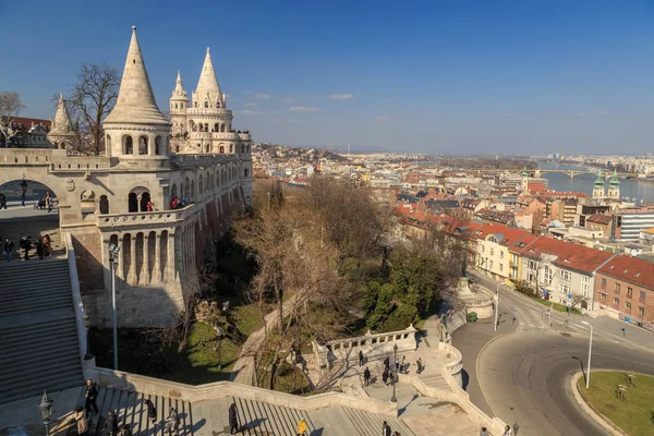 Budapeste cidade nascer do sol skyline em Fisherman Bastion, Budapeste, Hungria — Fotografia de Stock