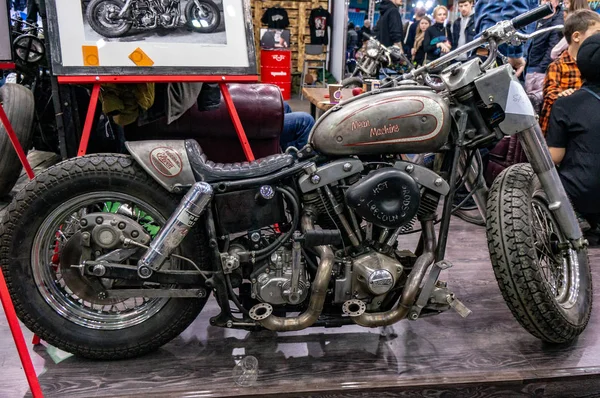 Moscou, Rússia - 17 de março de 2018: O salão de exposições de motocicleta também conhecido como Motovesna — Fotografia de Stock