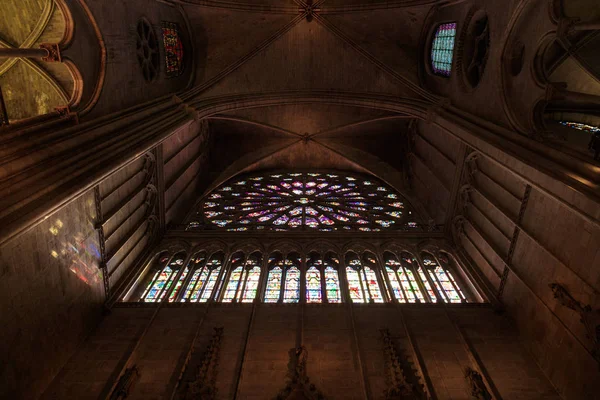 Paris França Março 2017 Famosa Catedral Notre Dame Vitrais Património — Fotografia de Stock