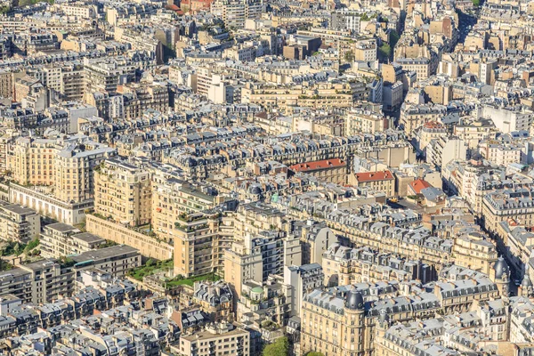 París, Francia, 30 de marzo de 2017: panorama de la ciudad. Vista desde la Torre Eiffel — Foto de Stock