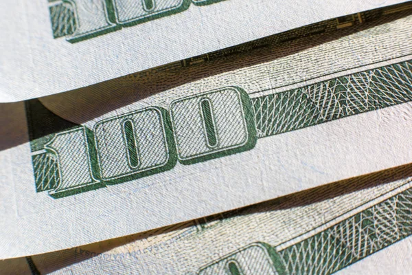 Close-up view on one hundred dollar bill. Macro view on one hundred dollar banknote — Stock Photo, Image