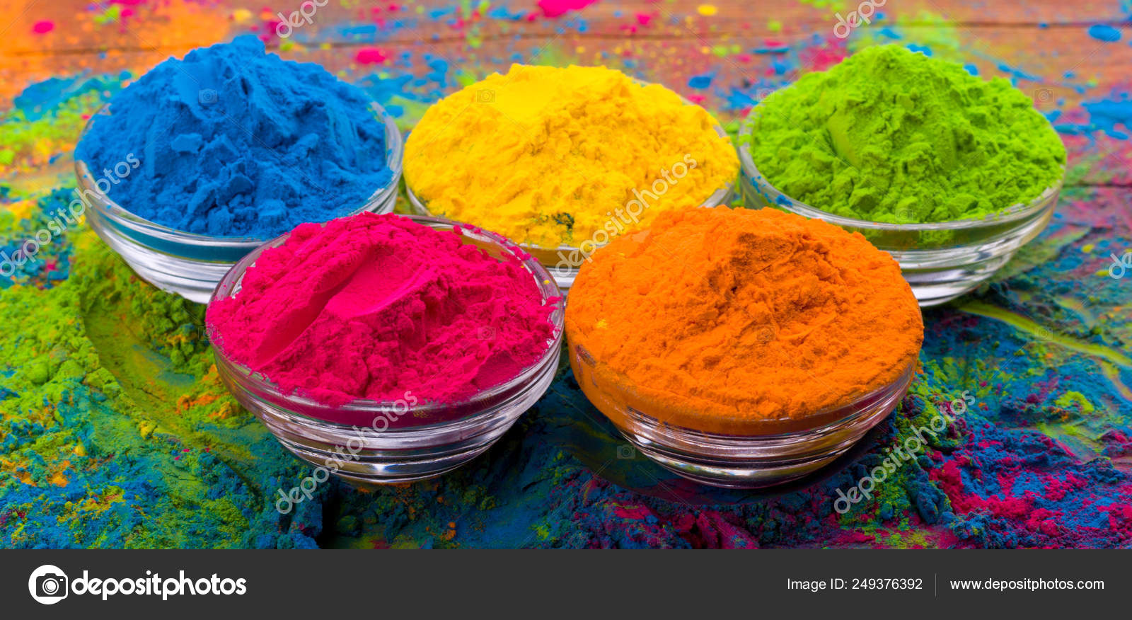 Holi color powder. Organic Gulal colours in bowl for Holi festival, Hindu  tradition festive. Bright vibrant pigment closeup Stock Photo by  ©gilmanshin 249376392