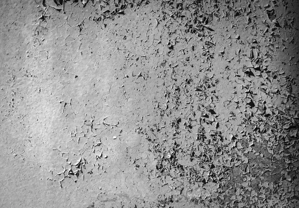 Fondo con efecto crepitante Alta resolución Copiar espacio Vista superior. Detalle de cerca de pintura agrietada en la pared. blanco y negro —  Fotos de Stock