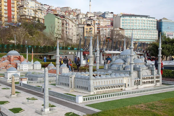 Istanbul, Turki - 23 Maret 2019: Miniaturk adalah sebuah taman miniatur di Istanbul, Turki. Taman ini memiliki 122 model. Tampilan panorama Miniaturk — Stok Foto