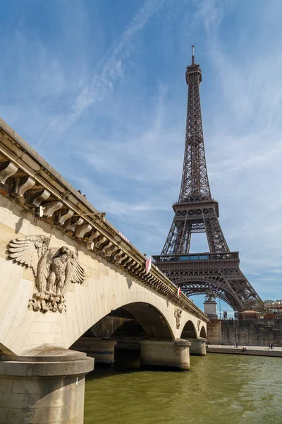 Paris, France, March 31, 2017: Architectural details of Opera National de Paris: Haydn Facade sculpture. Grand Opera is famous neo-baroque building in Paris, France - UNESCO World Heritage Site. — Stock Photo, Image