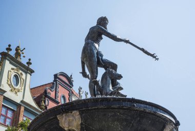 Neptün ün Çeşme heykel uzun Market Street. Gdansk, Polonya