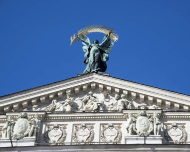 Lviv Opera heykel zafer. Lviv Devlet Akademik Opera ve Bale Tiyatrosu