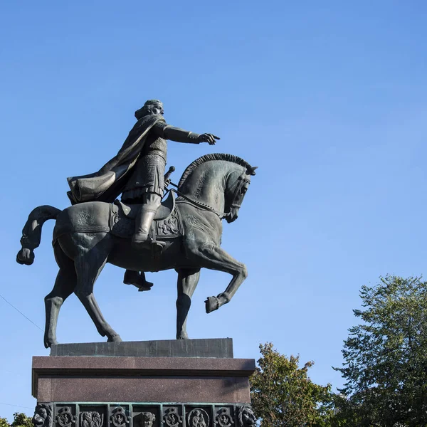 Памятник Царю Даниилу Галицкому Львов Украина — стоковое фото