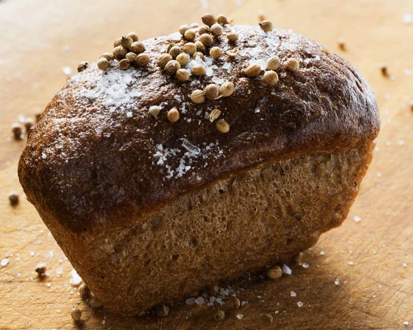 Pane di segale con semi di coriandolo — Foto Stock