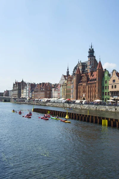 Nasyp centralny w Gdańsku, Polska — Zdjęcie stockowe