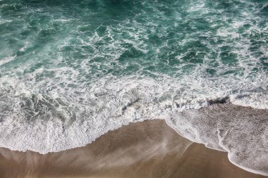 Su ve plaj, Atlantik okyanusu üst görünümü