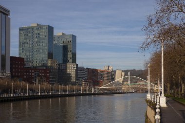 Bilbao şehrinde şehir manzarası