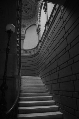 Yaşlı Tiflis 'in önünde