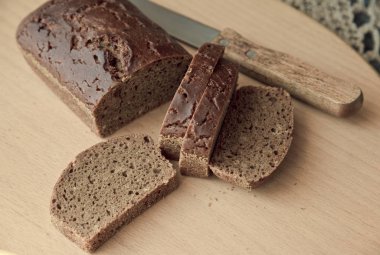 ev yapımı ekmek dilimlenmiş