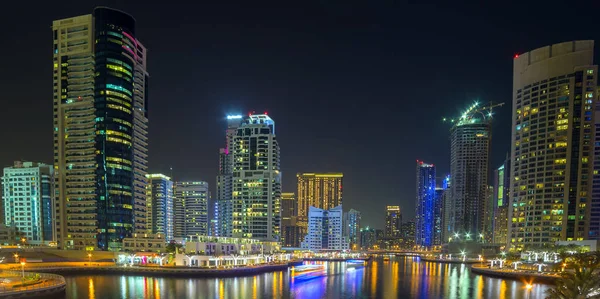 Architecture Gratte Ciel Illuminé Nuit Dubai Marina Baie Panorama — Photo