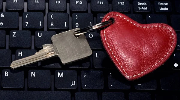 Corazones Rojos Teclado Conceptos Clave Fondo Feliz Día San Valentín —  Fotos de Stock