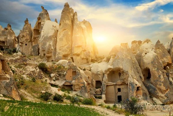 Mountain Landscape Tourist Attraction Fairy Chimneys Valley Goreme Cappadocia Turkey — Stok fotoğraf