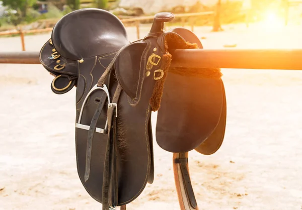 Ryttare Häst Läder Equestrian Sadeln Stigbyglar — Stockfoto