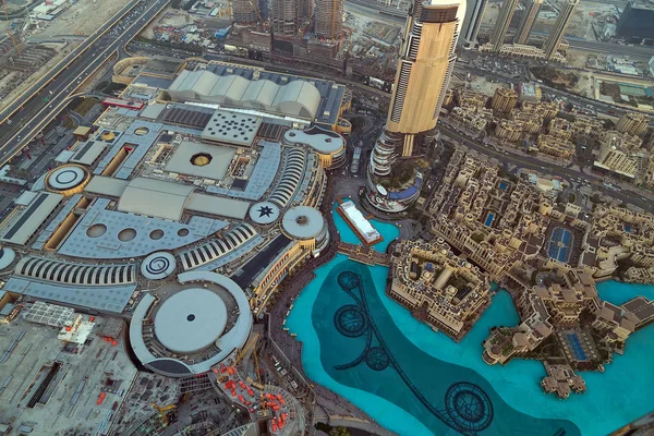 Widok Góry Dubai Shopping Mall Sztuczne Jezioro Grove Musical Fountain — Zdjęcie stockowe