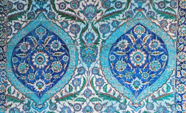 Eski Osmanlı çini arka plan ile oryantal süsler Türk desenli. Mavi çini dekoratif öğe.