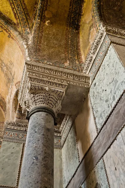 Decorative Interior Hagia Sophia Museum Columns Made Green Thessalian Stone — Stock Photo, Image
