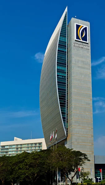 Blick auf Dubais Wolkenkratzer und Scheich-Zayed-Straßentürme, vereint ein — Stockfoto